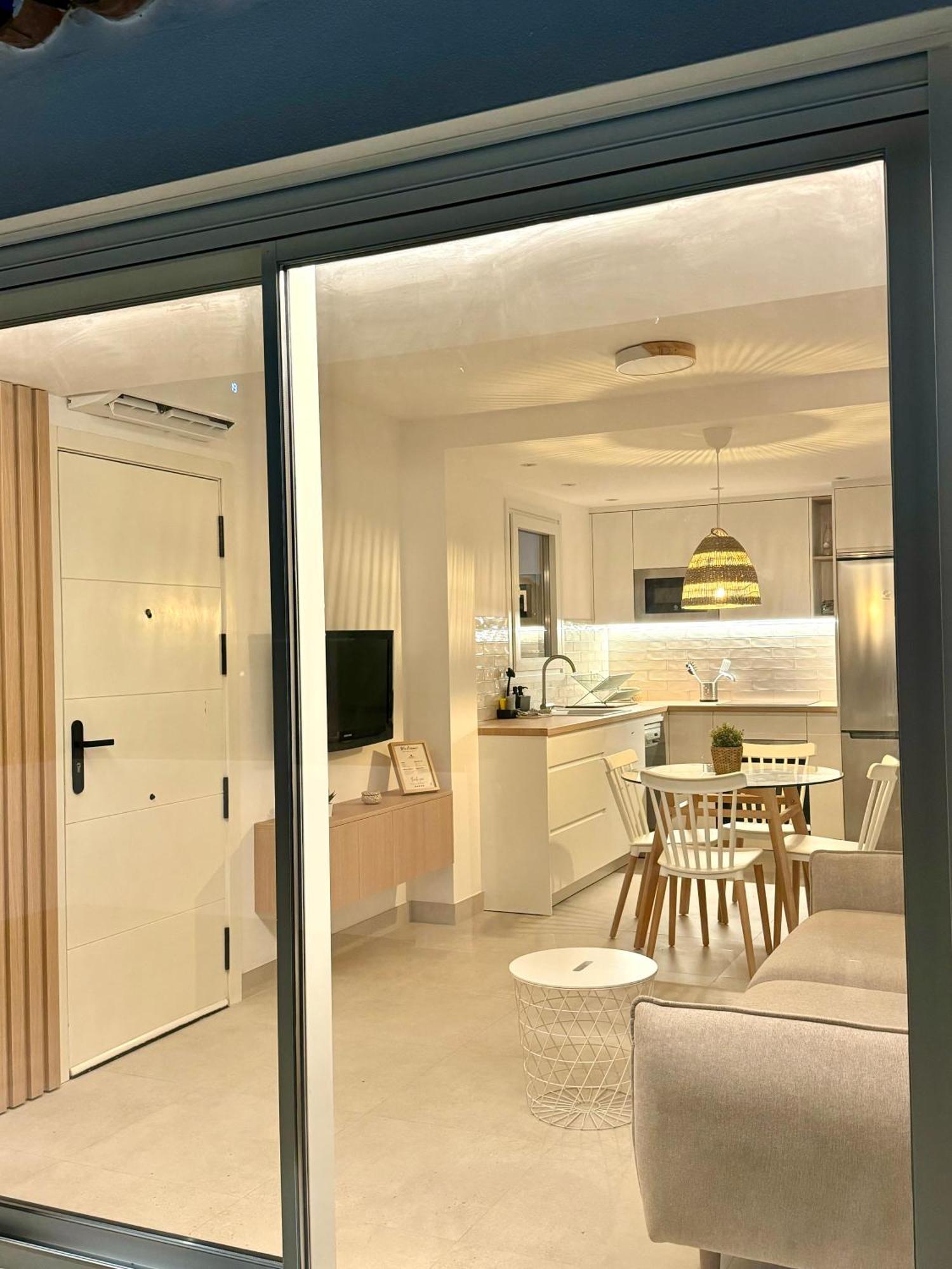 Sunnypalms - Beachfront Penthouse With Stunning Sea View Estepona Exteriér fotografie